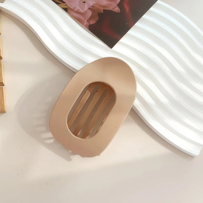 Luxe DriveComfy Hair Clip - Drive Pretty, Rest Easy 🚗💆‍♀️